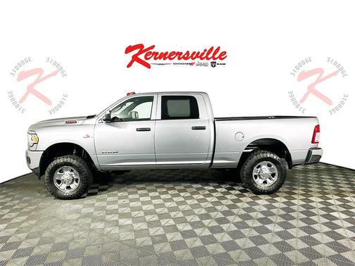 2021 RAM 2500 Tradesman Crew Cab 4x4 6'4' Box