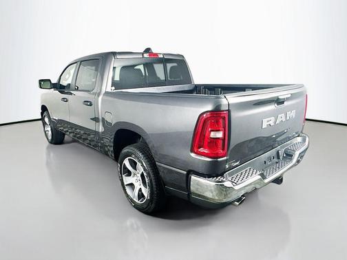 Granite Crystal Metallic Clearcoat 2025 RAM 1500 Tradesman