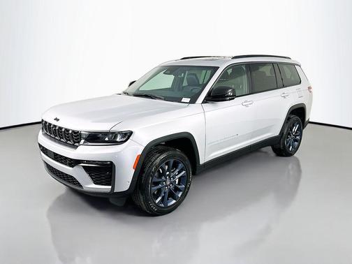 Silver Zynith 2026 Jeep Grand Cherokee L 85th Anniversary Edition