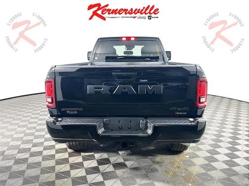 2026 RAM 3500 Big Horn Crew Cab 4x4 8' Box