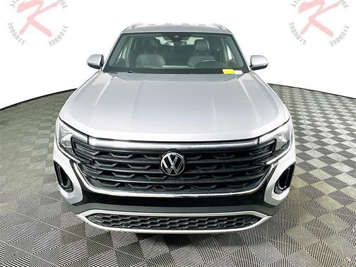 2024 Volkswagen Atlas Cross Sport 2.0T SE w/Technology 4MOTION