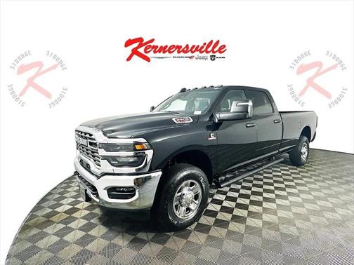 2025 RAM 2500 Tradesman Crew Cab 4x4 8' Box