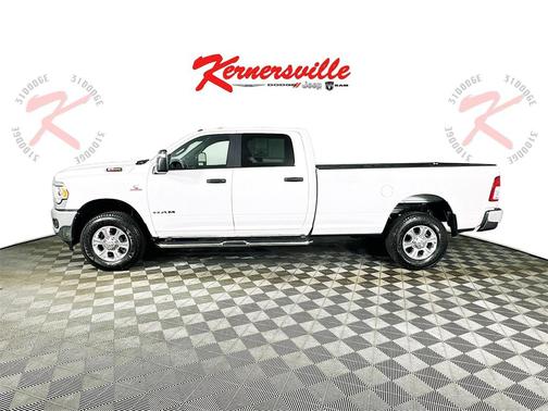 2024 RAM 2500 Big Horn Crew Cab 4x4 8' Box