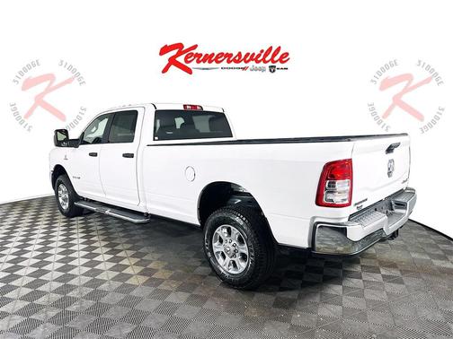 2024 RAM 2500 Big Horn Crew Cab 4x4 8' Box