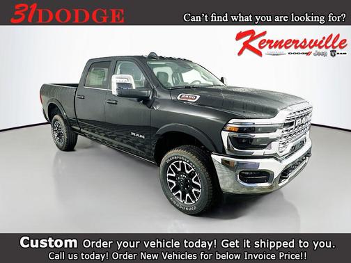Diamond Black Crystal Pearlcoat 2026 RAM 2500 Longhorn