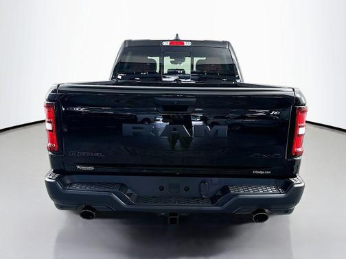 Diamond Black Crystal Pearlcoat 2026 RAM 1500 Rebel