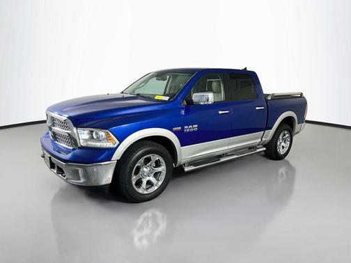 Blue Streak Pearlcoat 2014 RAM 1500 Laramie