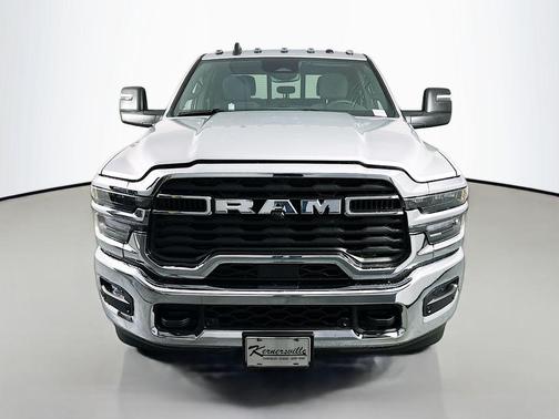 Silver Zynith 2026 RAM 2500 Tradesman Crew Cab 4x4 8' Box