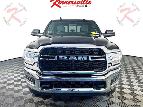 2021 RAM 2500 Tradesman Crew Cab 4x4 6'4' Box