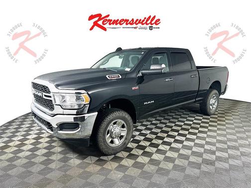 2021 RAM 2500 Tradesman Crew Cab 4x4 6'4' Box