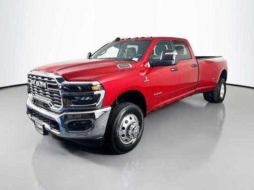 Molten Red Pearlcoat 2026 RAM 3500 Big Horn