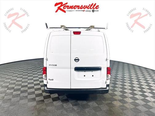 2021 Nissan NV200 S