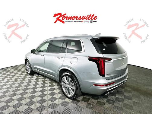 2024 Cadillac XT6 Premium Luxury FWD