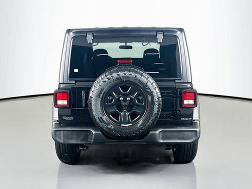 Black Clearcoat 2026 Jeep Wrangler Sport
