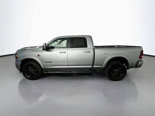 Billet Silver Metallic Clearcoat 2023 RAM 2500 Limited Crew Cab 4x4 6'4' Box