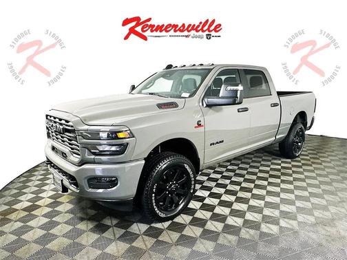 2025 RAM 3500 Big Horn Crew Cab 4x4 6'4' Box