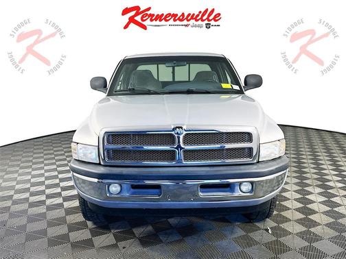2001 Dodge Ram 1500 139 WB