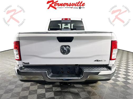 2020 RAM 2500 Tradesman Crew Cab 4X4 8' Box