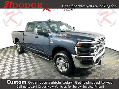 2025 RAM 2500 Tradesman Crew Cab 4x4 6'4' Box