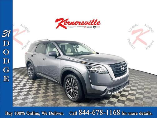 2022 Nissan Pathfinder SL 4WD
