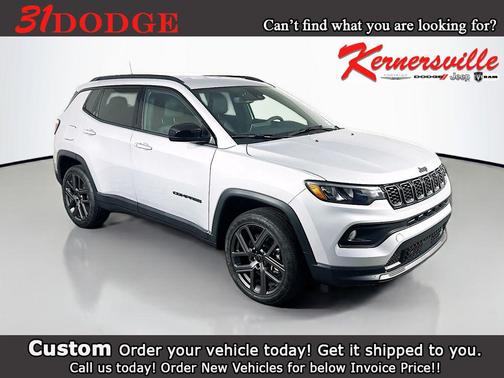 Silver Zynith Metallic Clearcoat 2026 Jeep Compass Latitude
