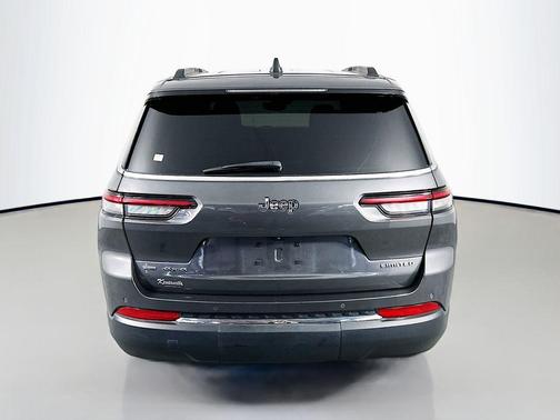 Baltic Gray Metallic Clearcoat 2022 Jeep Grand Cherokee L Limited