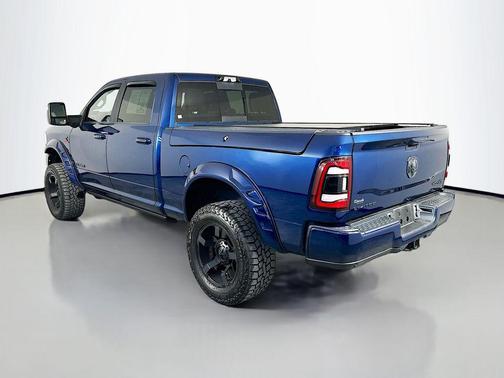 Patriot Blue Pearlcoat 2023 RAM 2500 Limited Crew Cab 4x4 6'4' Box