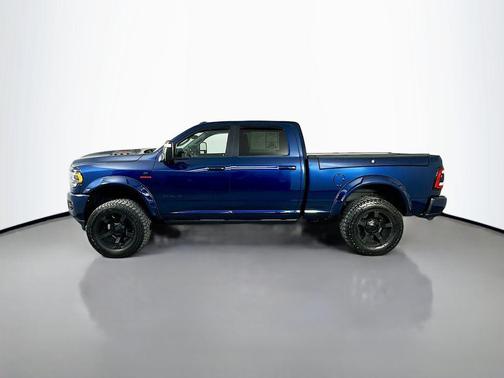 Patriot Blue Pearlcoat 2023 RAM 2500 Limited Crew Cab 4x4 6'4' Box