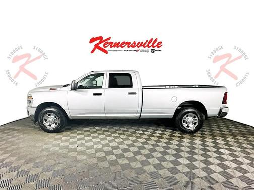 2026 RAM 2500 Tradesman Crew Cab 4x2 8' Box