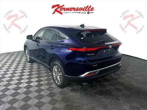 2021 Toyota Venza XLE