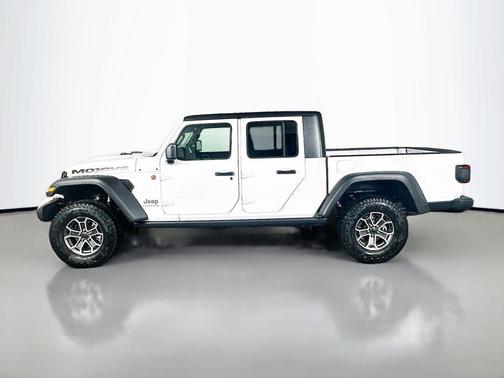 2026 Jeep Gladiator Mojave 4x4