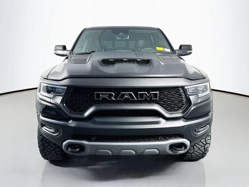 Diamond Black Crystal Pearlcoat 2024 RAM 1500 TRX