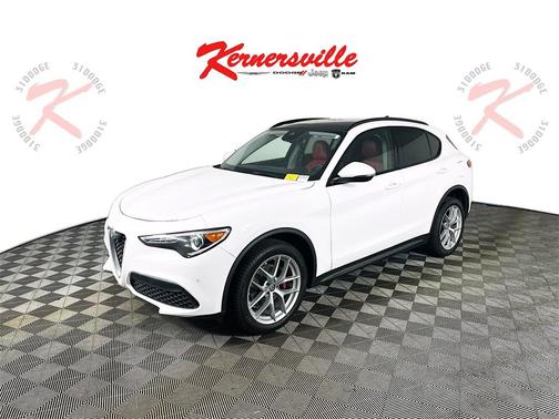 2019 Alfa Romeo Stelvio Sport