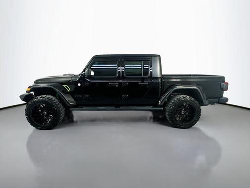 Black Clearcoat 2020 Jeep Gladiator Sport S