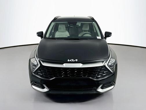 Ebony Black 2025 Kia Sportage EX