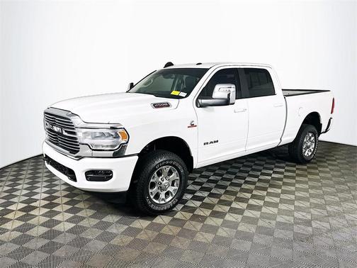 2024 RAM 2500 Laramie Crew Cab 4x4 6'4' Box
