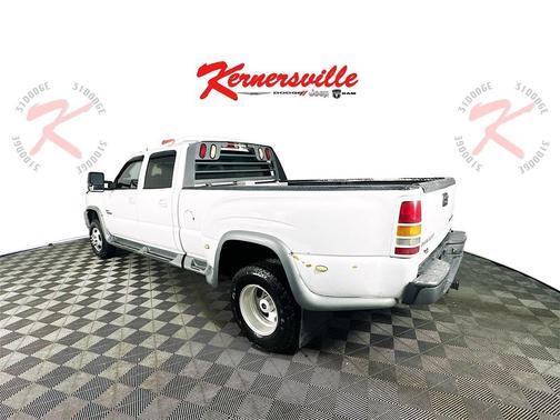 2004 Chevrolet Silverado 3500 LT Crew Cab