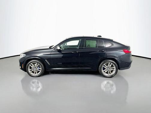 2021 BMW X4 M40i