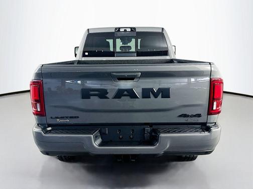 Ceramic Gray Clearcoat 2026 RAM 3500 Limited Crew Cab 4x4 6'4' Box