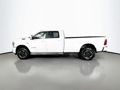 2025 RAM 2500 Laramie Crew Cab 4x4 8' Box