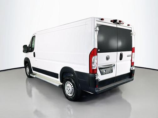 Bright White Clearcoat 2025 RAM ProMaster 2500 Tradesman