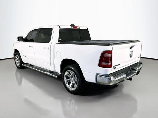 Bright White Clearcoat 2019 RAM 1500 Big Horn