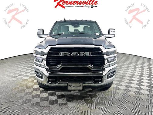 2025 RAM 2500 Big Horn Crew Cab 4x4 6'4' Box