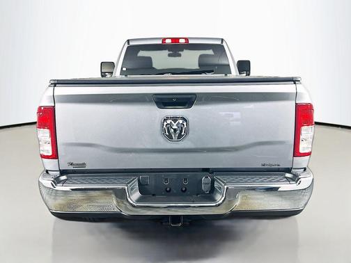 2024 RAM 2500 Tradesman Regular Cab 4x2 8' Box