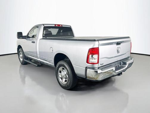 2024 RAM 2500 Tradesman Regular Cab 4x2 8' Box