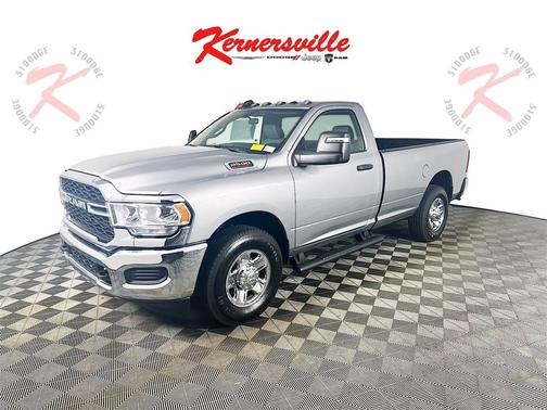 2024 RAM 2500 Tradesman Regular Cab 4x2 8' Box