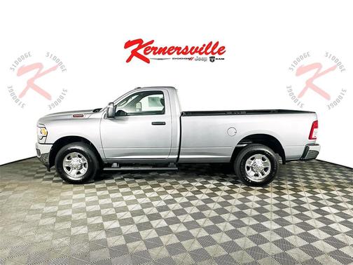 2024 RAM 2500 Tradesman Regular Cab 4x2 8' Box