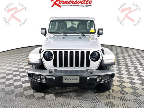 2023 Jeep Wrangler 4-Door Sahara Altitude 4x4