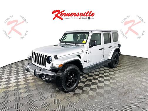 2023 Jeep Wrangler 4-Door Sahara Altitude 4x4