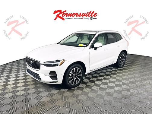 2023 Volvo XC60 B5 Plus Bright Theme